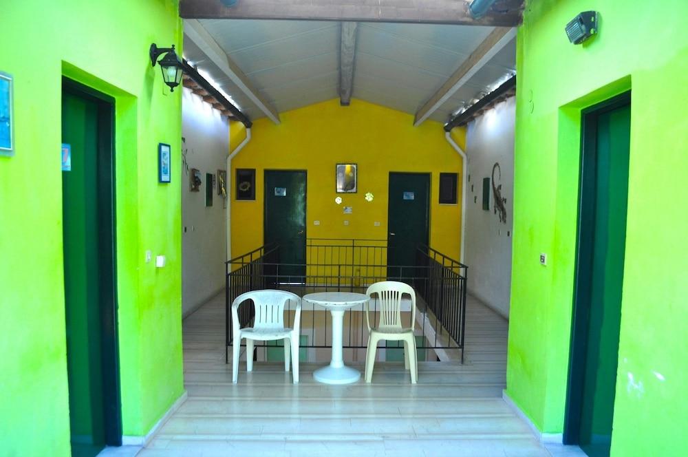 Comfy Studios Ipsos Exterior foto